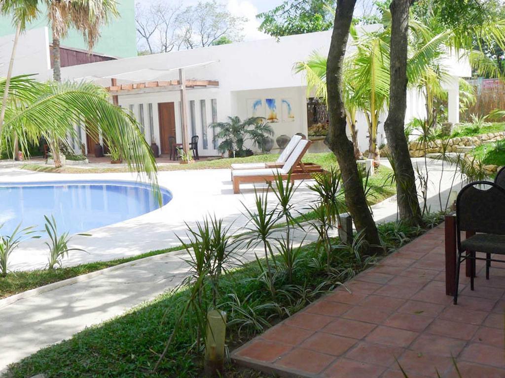 Urban Sands Hotel Iloilo Екстер'єр фото