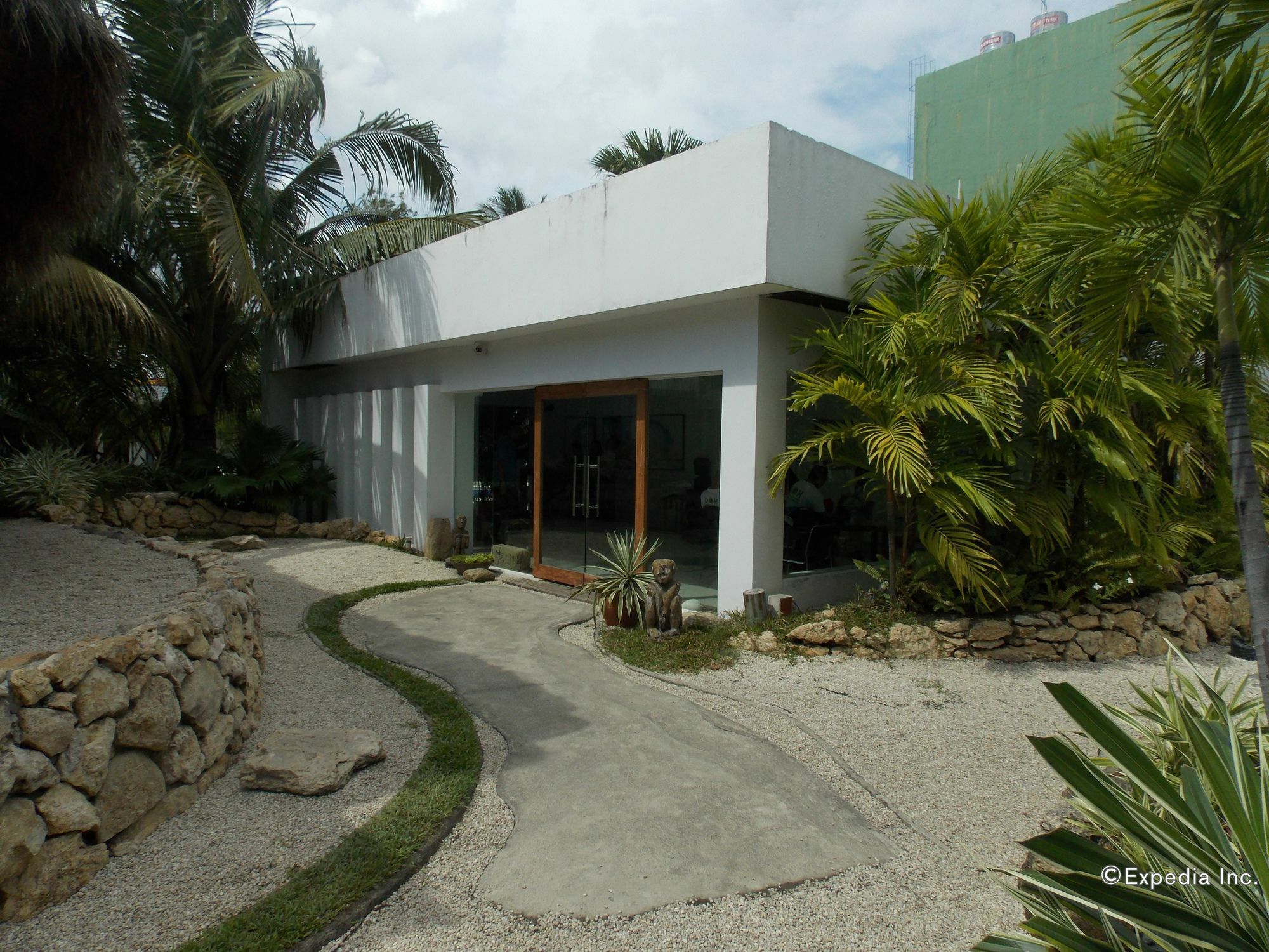 Urban Sands Hotel Iloilo Екстер'єр фото